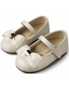 Επώνυμα βαπτιστικά παπούτσια της εταιρίας Babywalker